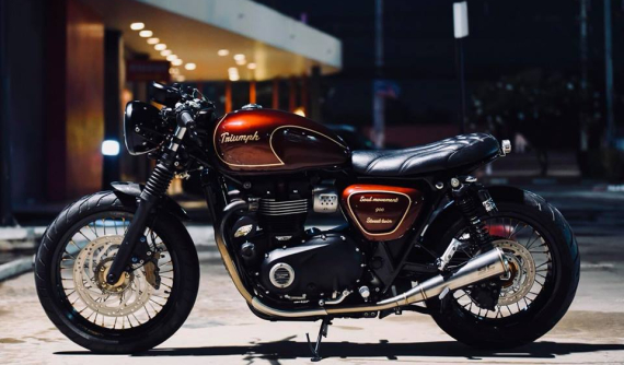 Tan chảy trước bản độ Cafe Racer quyến rũ từ Triumph Street Twin