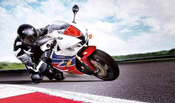 Honda CBR600RR 2019 sắp ra mắt với trọng lượng nhẹ và trang bị hiện đại hơn