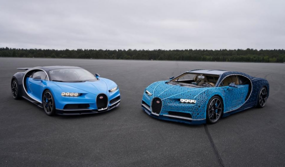Bugatti Chiron phiên bản Lego tỉ lệ 1:1 có thể chạy như thật với vận tốc 20 km/h