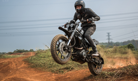 Bạn có đủ can đảm để "đập" KTM Duke ra độ như thế này?