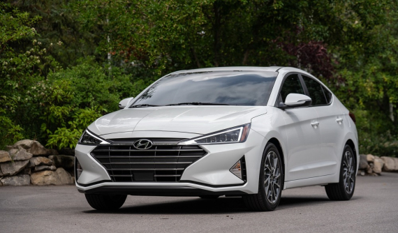 Hyundai Elantra 2019: Sedan cỡ C "ngon, bổ, rẻ"