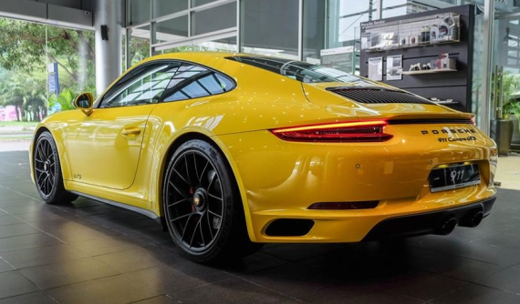 Xe thể thao Porsche 911 Carrera GTS giá hơn 8 tỷ đồng cập bến Việt Nam