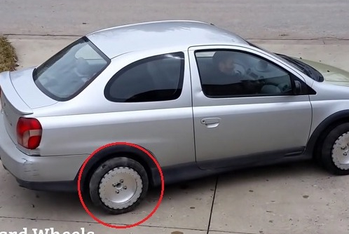 Bánh xe Liddiard - Công nghệ kỳ diệu cho phép ô tô đi ngang... như cua