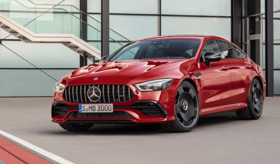 Mercedes-AMG GT 43 4-Door Coupe ra mắt với động cơ mới, giá 2,6 tỷ đồng