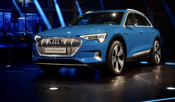 Đánh giá nhanh Audi e-tron: Hiện đại nhưng không “hại điện”