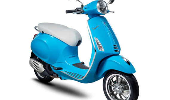 Vespa Primavera phiên bản kỷ niệm 50 năm ra mắt khách hàng Việt