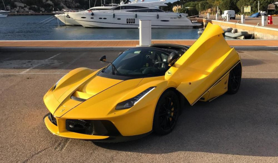 "Thánh cuồng màu xanh" lại tậu thêm siêu xe triệu người ao ước