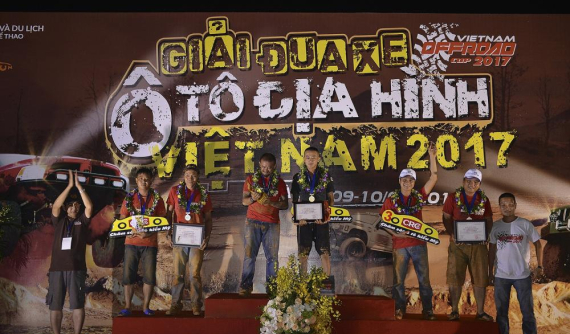 Toyota Việt Nam tài trợ VOC 2018, tổ chức trải nghiệm bán tải Hilux mới