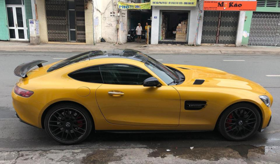 Mercedes-AMG GT S Edition 1 từng của nữ doanh nhân Hải Phòng xuất hiện tại Sài thành