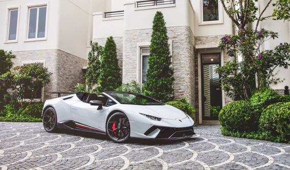 Siêu xe mui trần Lamborghini Huracan Performante có giá khởi điểm hơn 16 tỷ đồng tại Hồng Kông
