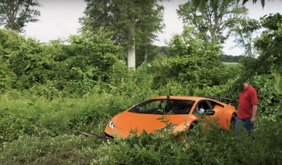 Lamborghini Huracan Performante gặp nạn khi đang cố gắng lập kỷ lục tại cuộc đua