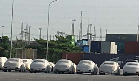 4 siêu xe Rolls-Royce, Ferrari và Porsche bị tạm giữ tại Hải Phòng