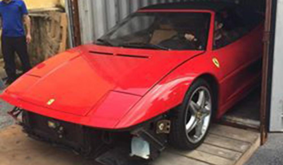 Cận cảnh siêu xe cổ Ferrari F355 Spider nhập lậu bị tạm giữ tại Hải Phòng
