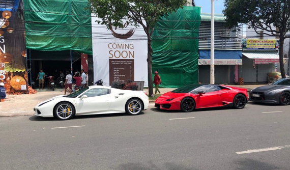 Dàn siêu xe "khủng" của giới nhà giàu Việt kéo nhau về Vũng Tàu ủng hộ Cường "Đô-la"