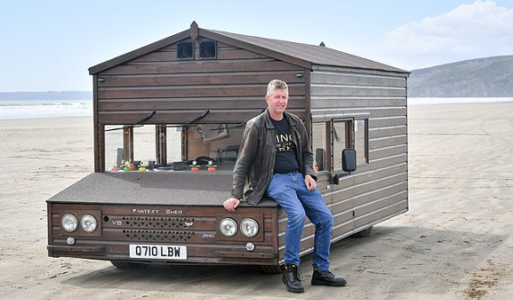 Bái phục chiếc "xe nhà kho" nhanh nhất thế giới có tốc độ trên 160 km/h