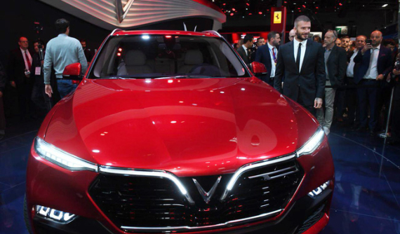 David Beckham: "Nội thất xe Vinfast rất tuyệt vời, thoải mái, bóng bẩy, hiện đại và được thiết kế riêng dành cho người Việt"