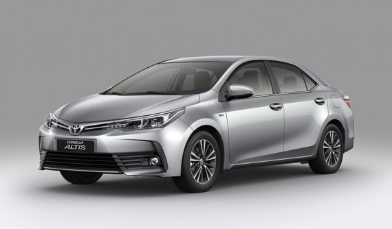 Toyota Corolla Altis 2018 ra mắt với trang bị nâng cấp nhẹ, giá tăng cao nhất 46 triệu đồng