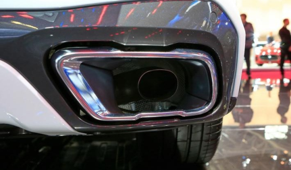 "Vạch trần" các đầu ống pô giả ở Triển lãm Ô tô Paris 2018