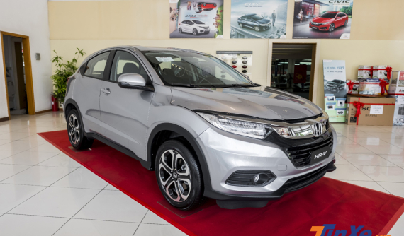 Honda HR-V ồ ạt về đại lý, giao xe ngay và tặng kèm “lạc”