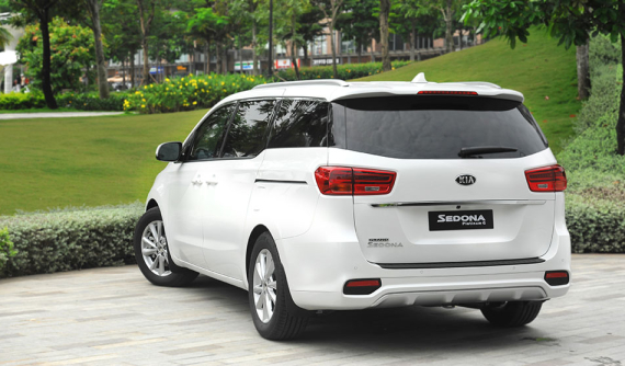 Kia Sedona 2018 chính thức ra mắt Việt Nam với 3 phiên bản, giá từ 1,129 tỷ đồng