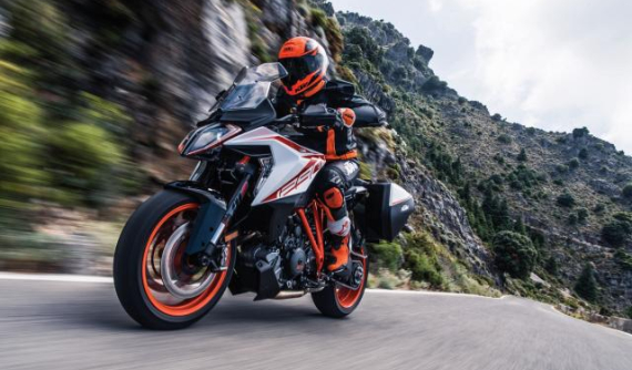 Top 10 siêu xe hoàn toàn mới được giới thiệu tại triển lãm Intermot 2018 (Phần 1)