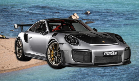 Người đàn ông muốn đổi một hòn đảo lấy xe thể thao Porsche 911 GT2 RS 2018