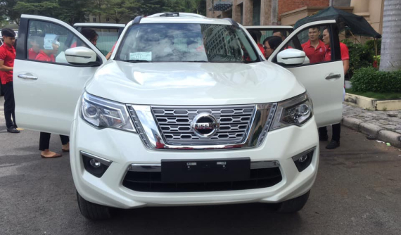 SUV 7 chỗ Nissan Terra 2018 cuối cùng cũng đã xuất hiện tại Việt Nam, đe dọa Toyota Fortuner