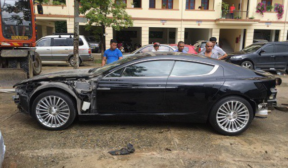 Xác định được người liên quan đến 2 xe Aston Martin và Bentley bị bỏ rơi tại Bắc Kạn