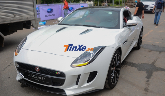 "Báo trắng" Jaguar F-Type S sẵn sàng khuấy động tại triển lãm VMS 2018