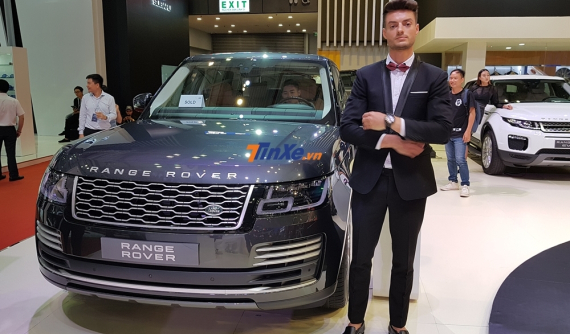 Mới được giới thiệu, Range Rover Autobiography LWB 2018 hơn 10 tỷ đồng đã có khách hàng mua
