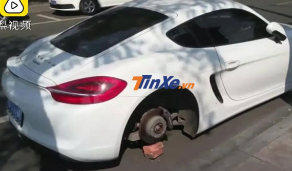 Ăn trộm 4 bánh của Porsche Cayman để độ xe Mazda, nam thanh niên "xộ khám"