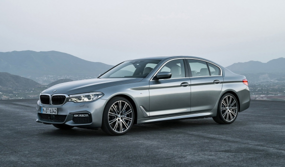 5 mẫu sedan hạng sang cỡ trung tốt nhất năm 2018