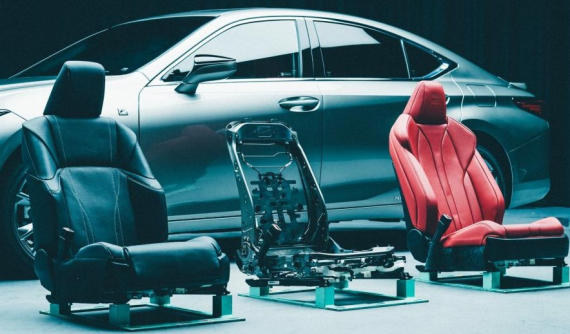 Mất 3 năm trời để Lexus phát triển ghế ngồi hoàn hảo cho mẫu ES 2019