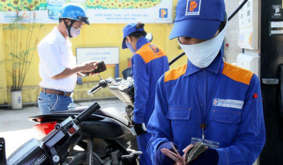 Giá xăng tháng 11 giảm 1.100 đồng/lít từ 15 giờ chiều nay