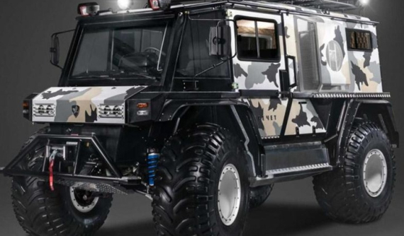 Technoimpluse Rocket Z - SUV 9 chỗ có động cơ đặt giữa giá gần 2 tỷ Đồng của Nga