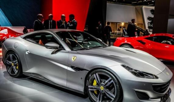 Doanh thu của Ferrari bị giảm vì bán xe "giá mềm" như Portofino
