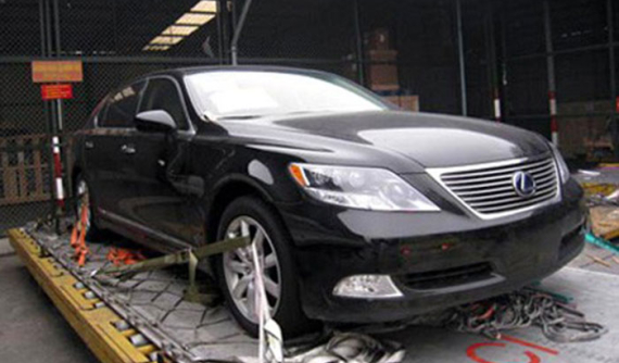 Chiêu "độc" của những siêu lừa xe hơi