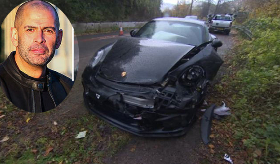 Người dẫn chương trình Top Gear gặp nạn khi đang lái thử Porsche 911 GT3