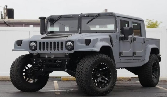 Đánh giá nhanh Mil-Spec H1: "Cỗ máy chiến đấu" phù hợp đi trong thành phố