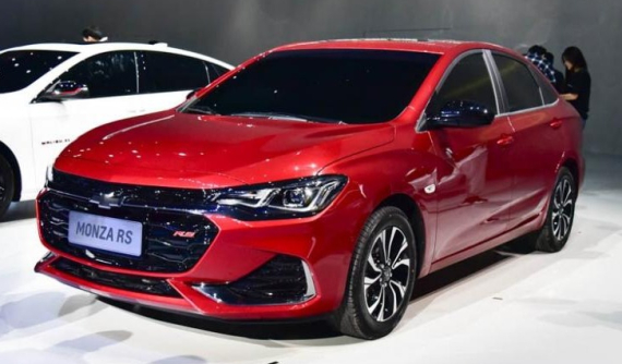 Chevrolet Monza RS diện lớp sơn đỏ bóng bẩy ra mắt ở triển lãm Quảng Châu 2018