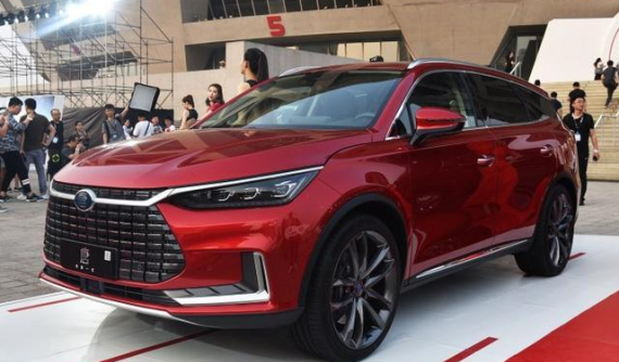 BYD Tang EV600 - SUV hạng sang gia tốc 0-100 km/h trong 4,4 giây, đe dọa Tesla Model X