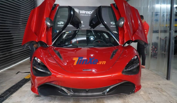 Mới vào Nam, McLaren 720S màu đỏ Memphis độc nhất Việt Nam đã được chủ nhân cho đi "làm đẹp"