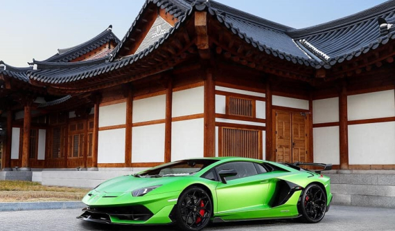 Siêu phẩm cực hiếm Lamborghini Aventador SVJ lần đầu tiên ra mắt tại quê hương của ông Park Hang Seo