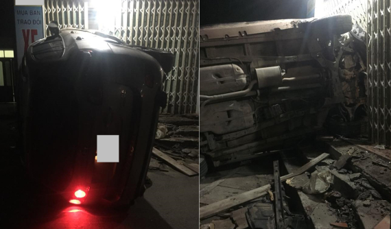 Hà Nội: Hyundai Santa Fe tông vào cửa hàng mua bán trao đổi xe máy lúc rạng sáng, xe lật nghiêng