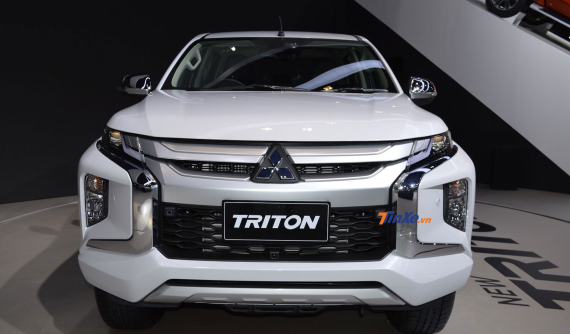 Đại lý tại Việt Nam bắt đầu nhận đặt cọc cho xe bán tải Mitsubishi Triton 2019