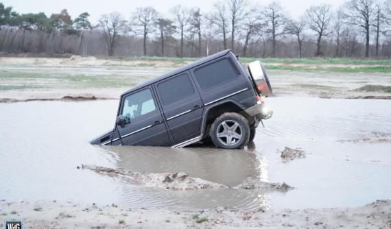 Sai lầm của chủ nhân khiến "vua địa hình" Mercedes-Benz G-Class phải trả giá