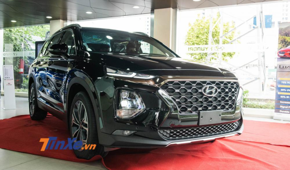 Chờ dài cổ, người dùng Việt bỏ cọc Hyundai Santa Fe 2019, chuyển sang mua xe khác