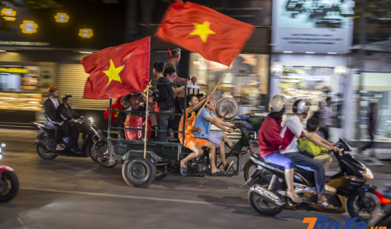 Top 5 phương tiện đi "bão" an toàn và tiết kiệm nhất, chuẩn bị cho chiến thắng của đội tuyển Việt Nam