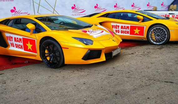 Trước chung kết AFF Cup 2018, dàn siêu xe 200 tỷ đồng của đại gia Việt đồng loạt lên sao vàng cổ vũ tuyển Việt Nam