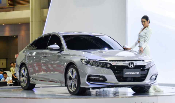 Honda Việt Nam mở bán Accord 2019 vào năm sau, khách hàng có thể đặt cọc từ bây giờ